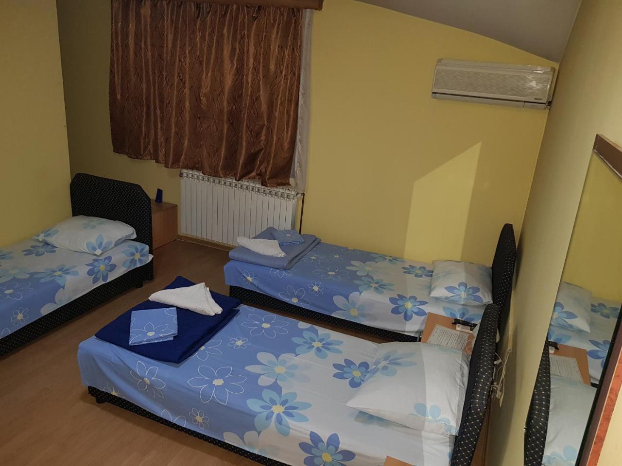 Motel Magistrala Doboj Esterno foto